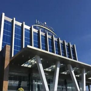 Horison Ultima Nayumi Gorontalo